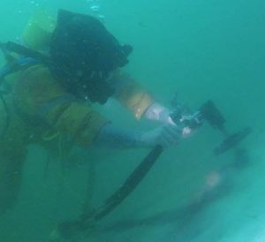  Diver performs a Propeller Polishing